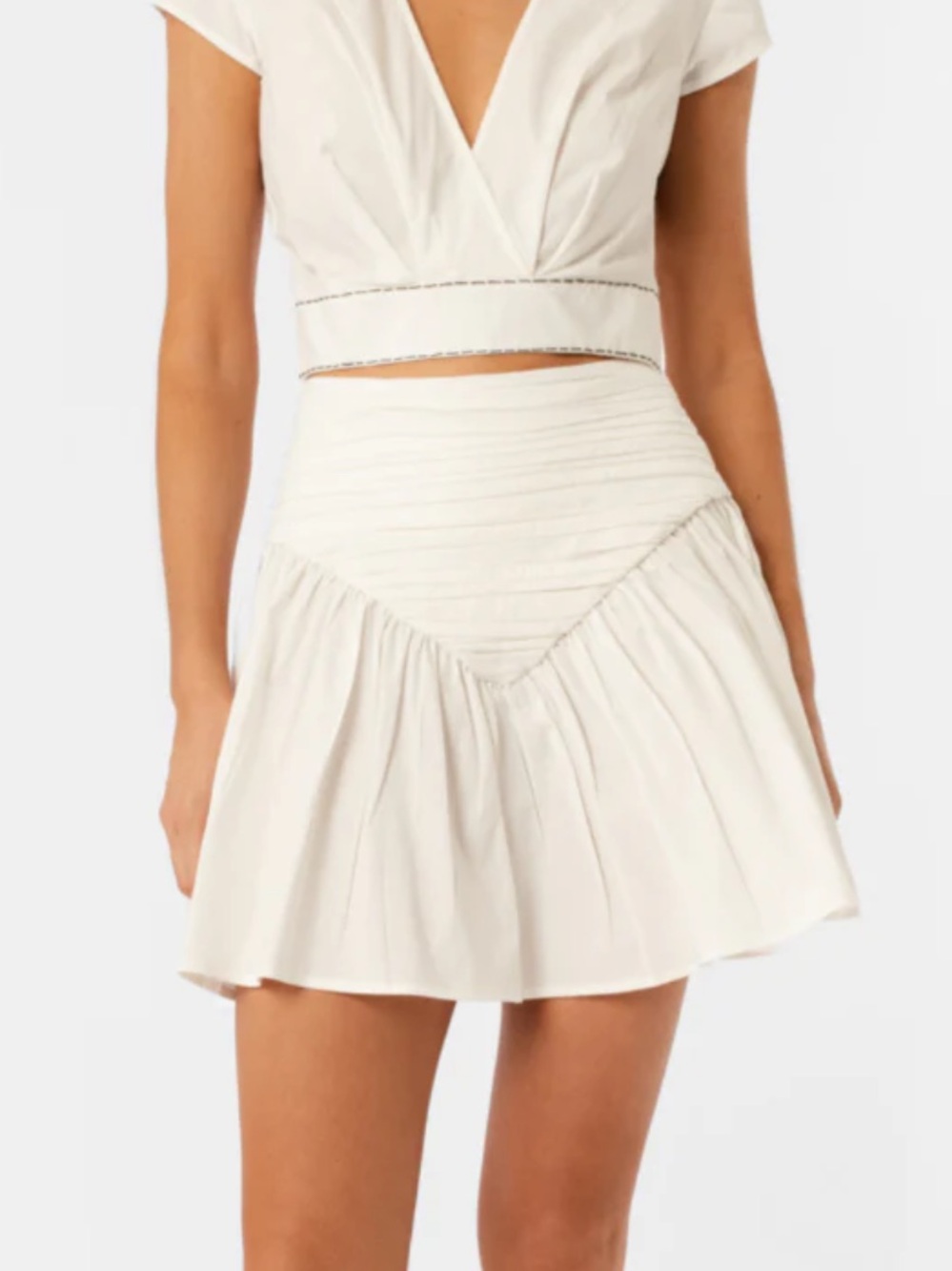 Encantadore Vittoria Women's Cream Skirt - Elegant Mini Skirt Small NWT